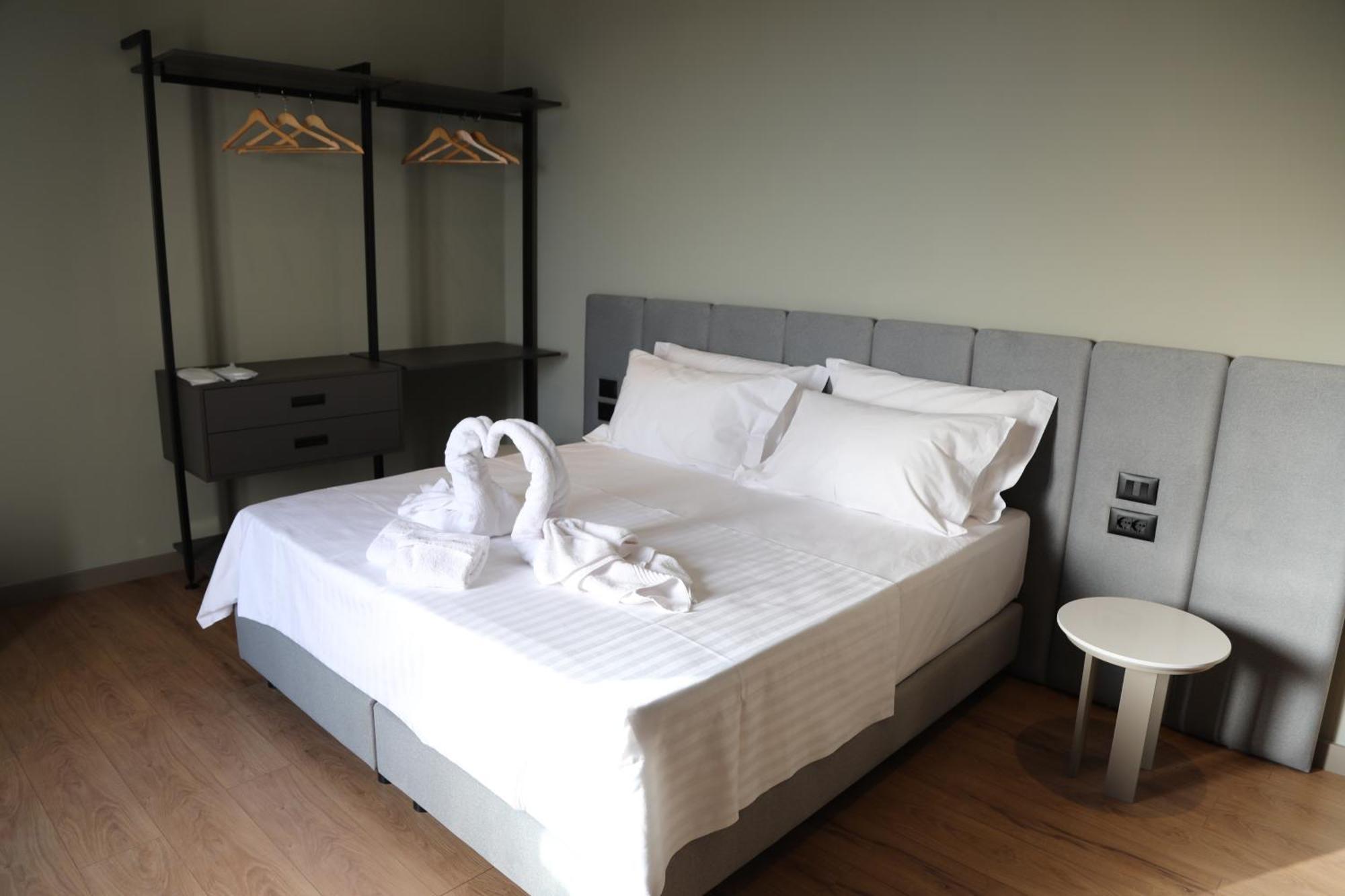Kruja Luxury Suites Esterno foto